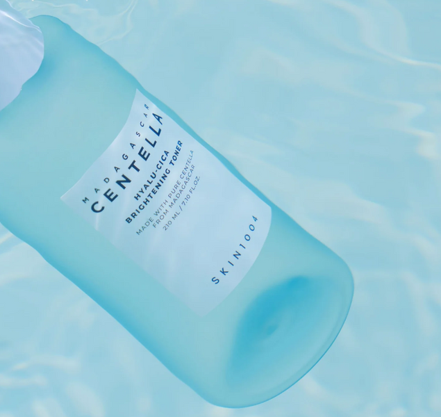 SKIN1004 Освітлюючий тонер з центелою та гіалуроновою кислотою Madagascar Centella Hyalu-Cica Brightening Toner, 30 мл 109498 фото