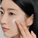SKIN1004 Освітлюючий крем для обличчя з центеллою азіатською Madagascar Centella Tone Brightening Capsule Cream 75 ml 104742 фото 4