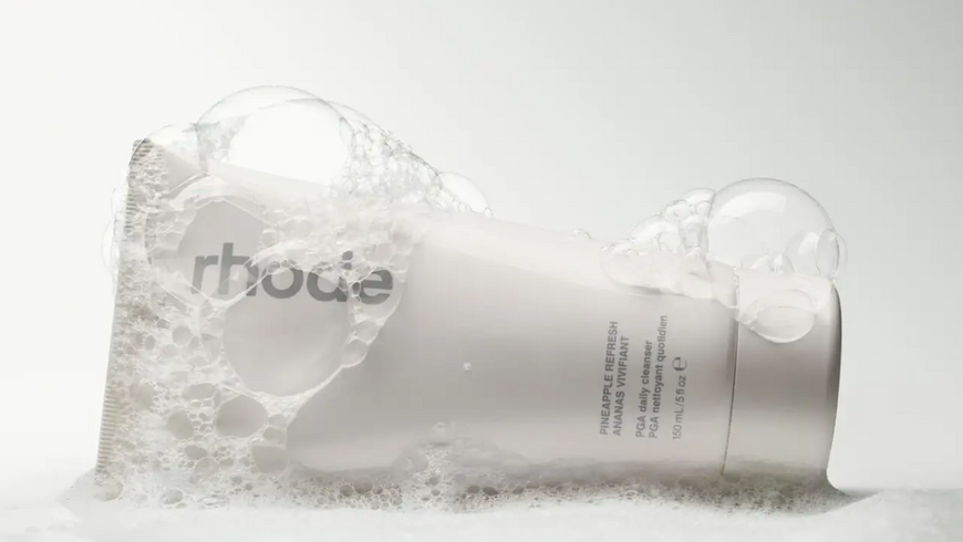 RHODE Очищуючий гель для вмивання всіх типів шкіри Pineapple Refresh Daily Cleanser, 150 мл 110376 фото