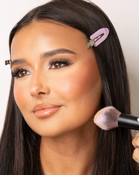 BRUSHWORKS Пензлик для бронзера Bronzer Brush NO.10 118532 фото