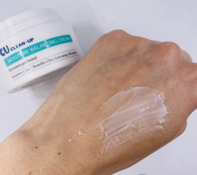 CU SKIN Clean-Up Мініатюра ультра-зволожуючого крему на багатошаровій емульсії Moisture Balancing Cream, 7 мл 59755 фото