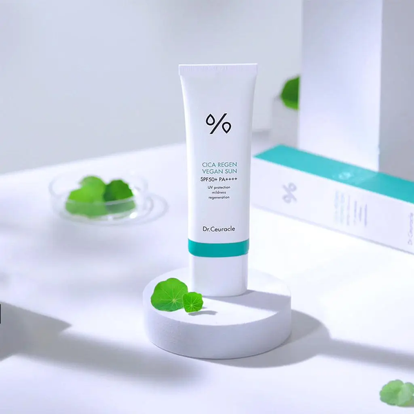 DR.CEURACLE Сонцезахисний веганський крем з центелою азіатською Cica Regen Vegan Sun SPF50+ PA++++, 50 мл 42212 фото