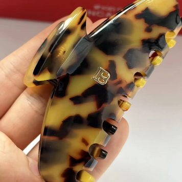 Заколка для волосся крабик Balmain &ndash; &laquo;Leopard Brown&raquo; Barrette (M) 8,2 x 4,3 x 3,5 см. 67611 фото